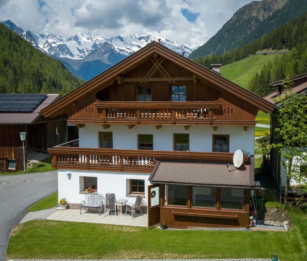 Julach Haus Apartment Längenfeld Exterior photo